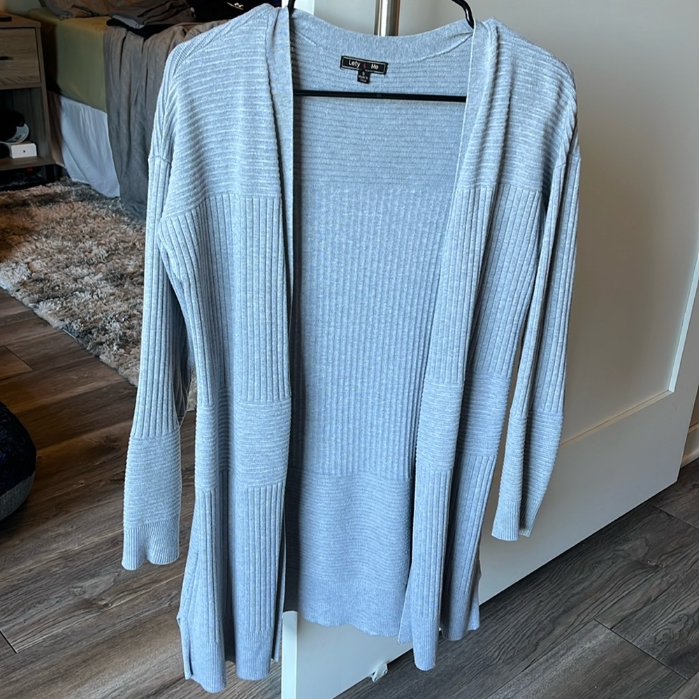 Perfect lightweight grey cardigan